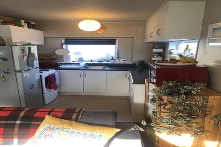 Photo of property in 1/74 Freyberg Street, Lyall Bay, Wellington, 6022