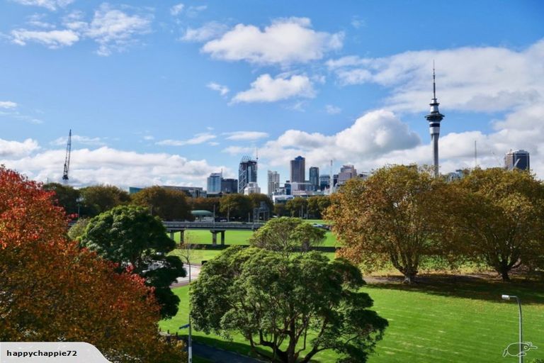 Photo of property in 10 Beaumont Street, Wanaka, 9305