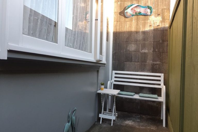 Photo of property in 27 William Street, Petone, Lower Hutt, 5012