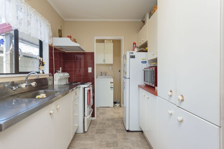 Photo of property in 20a Solomon Street, Brookfield, Tauranga, 3110