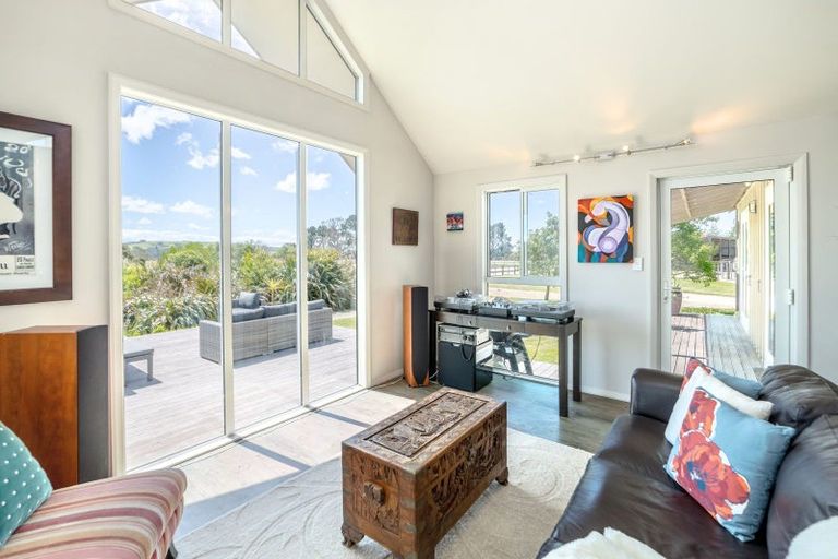 Photo of property in 216a Ahiaruhe Road, Ahiaruhe, Carterton, 5792