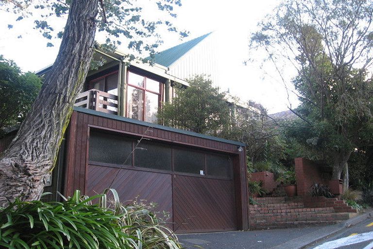 Photo of property in 9 Amapur Drive, Khandallah, Wellington, 6035