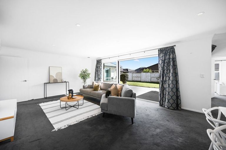 Photo of property in 17 Michael Terrence Place, Flagstaff, Hamilton, 3210