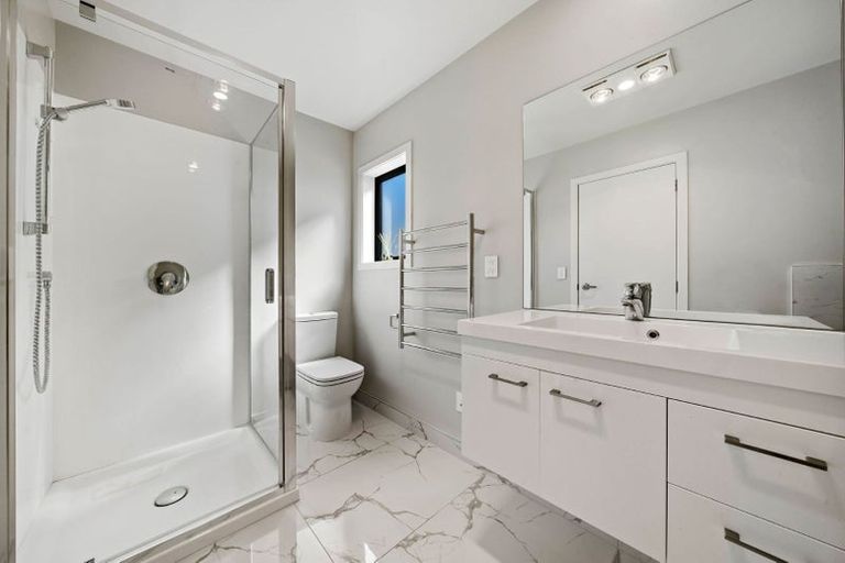 Photo of property in 29c Duke Street, Papakura, 2110