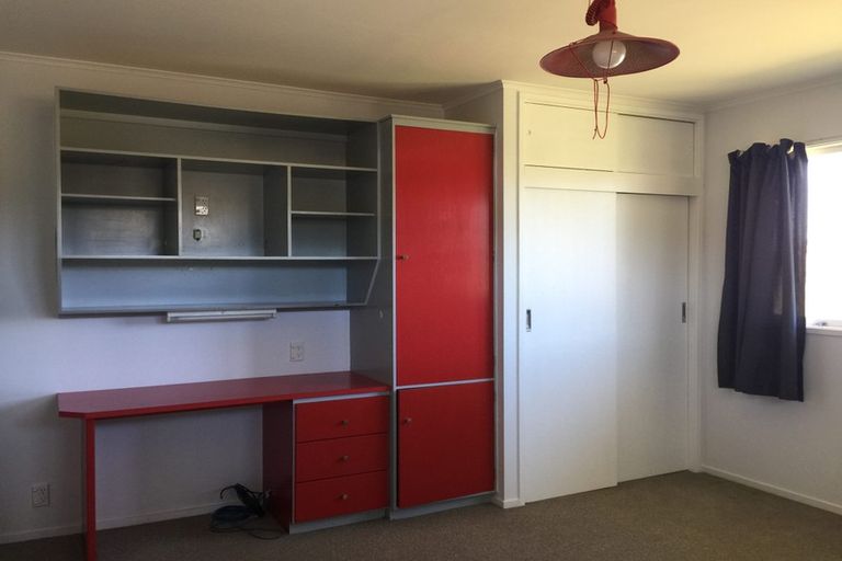 Photo of property in 17 Greenhill Crescent, Pakuranga, Auckland, 2010