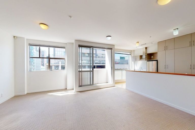 Photo of property in Budget Car Rental, 6/81 Ghuznee Street, Te Aro, Wellington, 6011