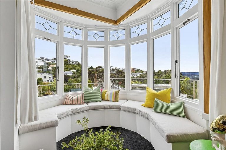 Photo of property in 39 Mills Road, Brooklyn, Wellington, 6021