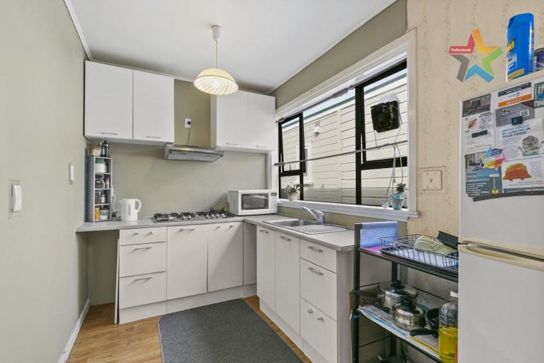 Photo of property in 114 Coutts Street, Kilbirnie, Wellington, 6022