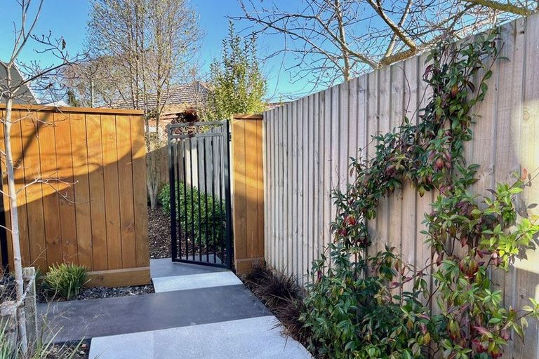 Photo of property in 1/66 Longfellow Street, Sydenham, Christchurch, 8023