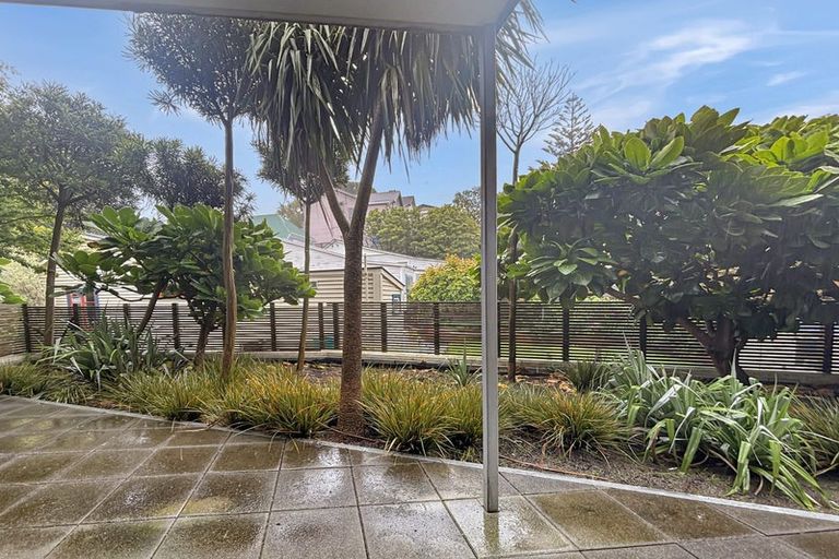Photo of property in Masina Apartments, 106/80 Riddiford Street, Newtown, Wellington, 6021