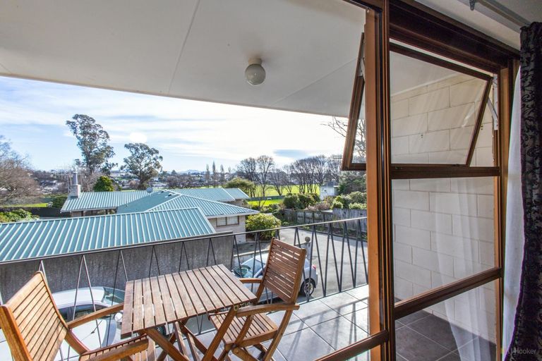 Photo of property in 32-32b Te Weka Street, Maori Hill, Timaru, 7910