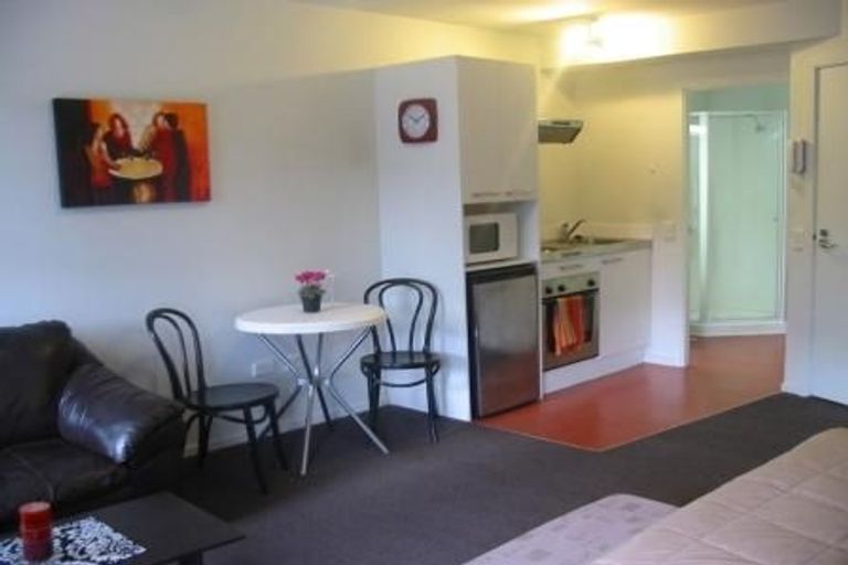 Photo of property in Viccentral, 169 The Terrace, Wellington Central, Wellington, 6011