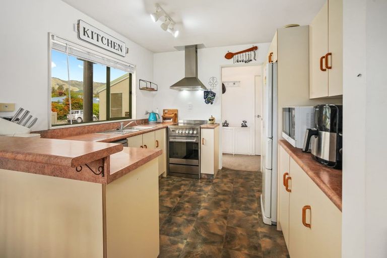 Photo of property in 68 Kingsford Drive, Stoke, Nelson, 7011