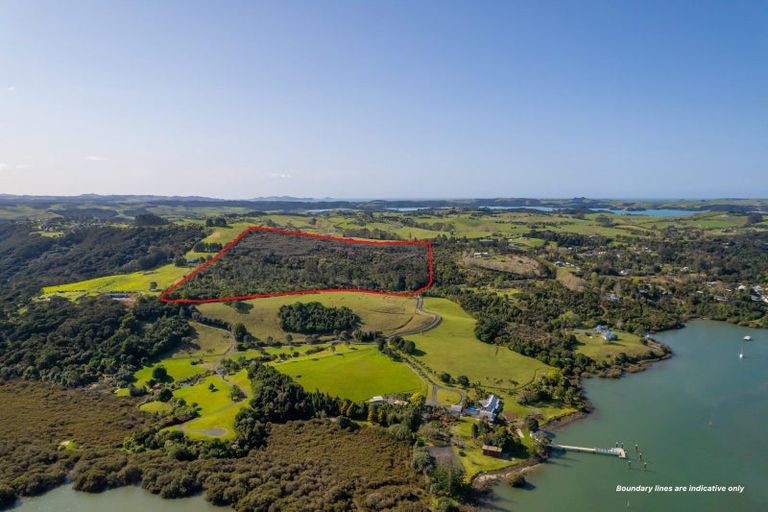 Photo of property in 27 Kurapari Road, Kerikeri, 0294