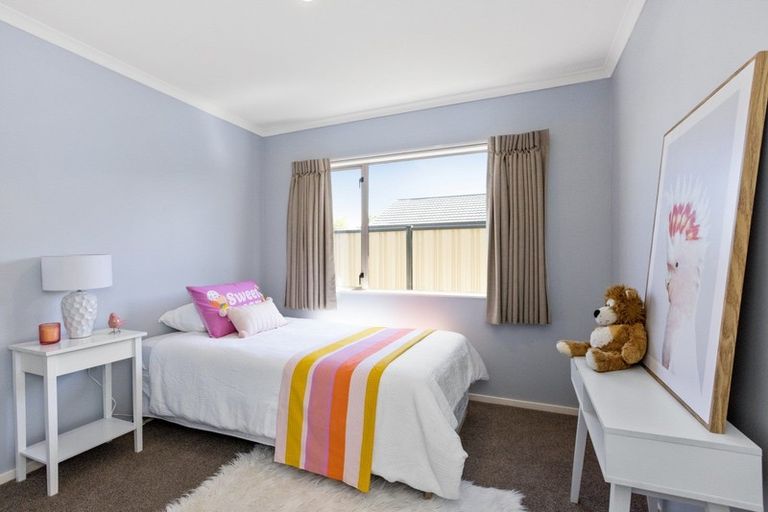 Photo of property in 6 Rosehill Way, Taradale, Napier, 4112