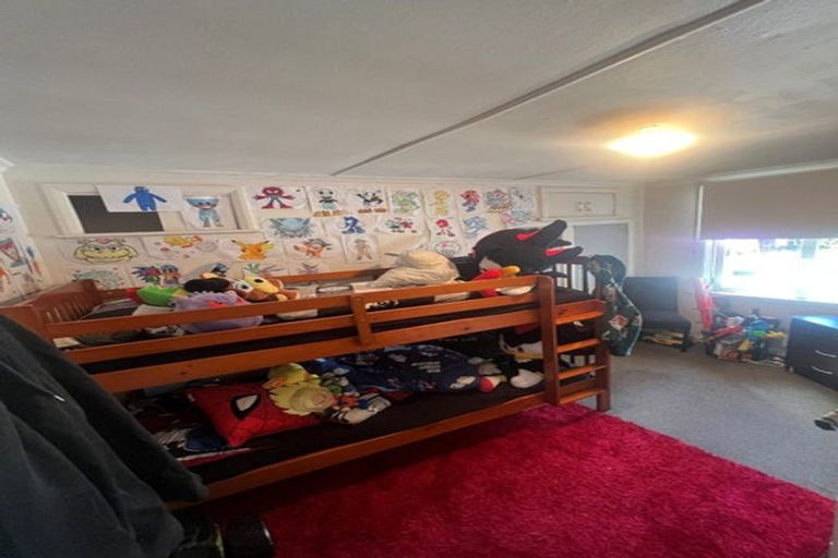 Photo of property in 25 Kings Drive, Levin, 5510