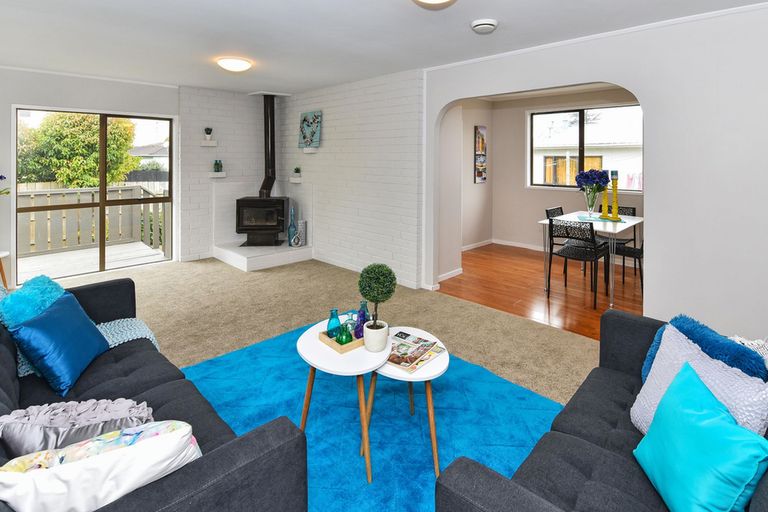 Photo of property in 6 Foxlaw Street, Randwick Park, Auckland, 2105