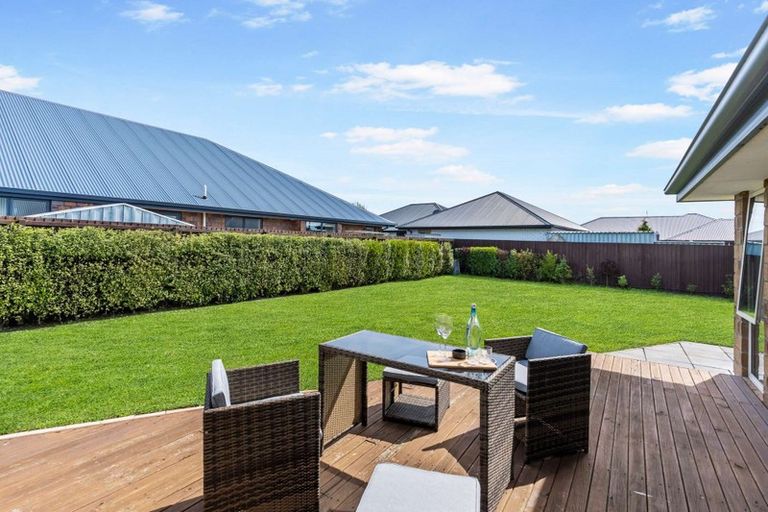 Photo of property in 102 Courtenay Drive, Kaiapoi, 7630