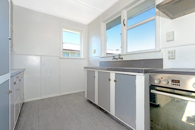 Photo of property in 42 Munro Street, Elgin, Gisborne, 4010