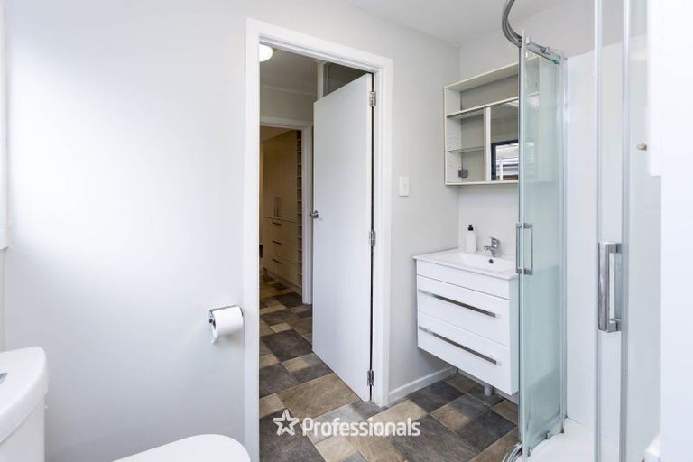 Photo of property in 79 Ward Street, Wallaceville, Upper Hutt, 5018