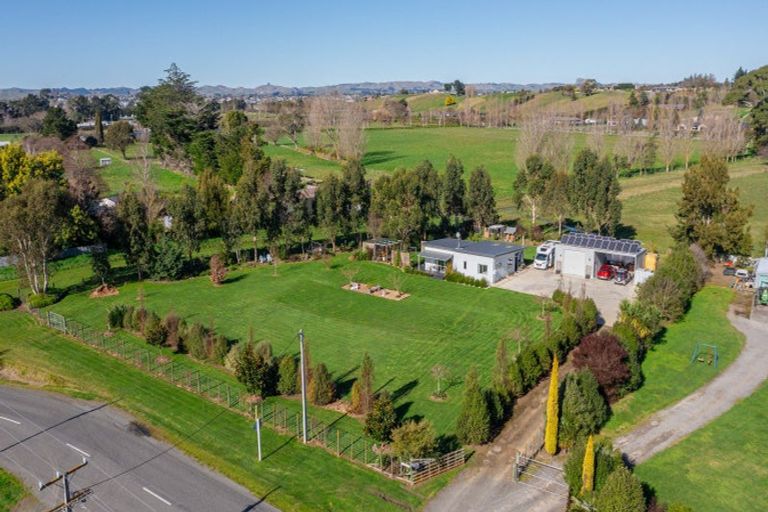 Photo of property in 15 Pukeora Scenic Road, Waipukurau, 4281