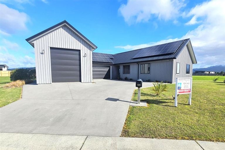 Photo of property in 100 Kopani Road, Matarangi, 3592