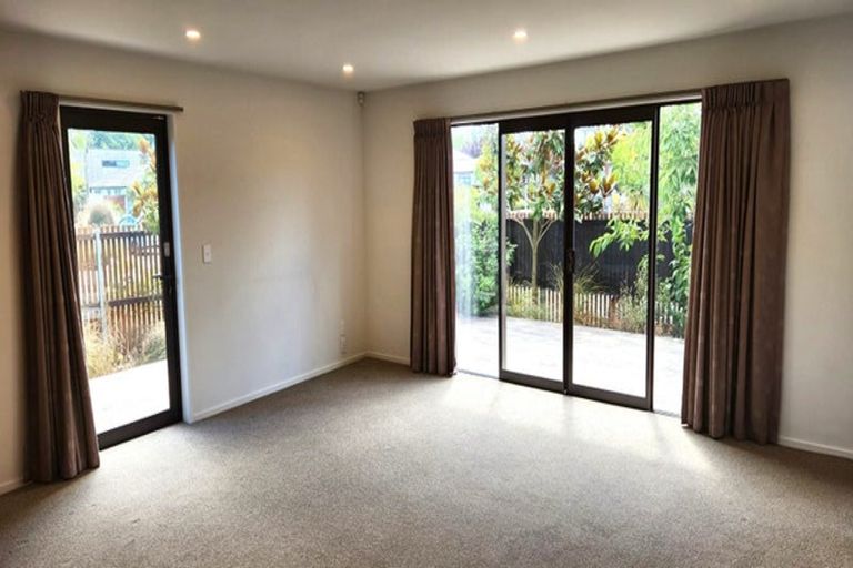 Photo of property in 58 Edward Avenue, Edgeware, Christchurch, 8013