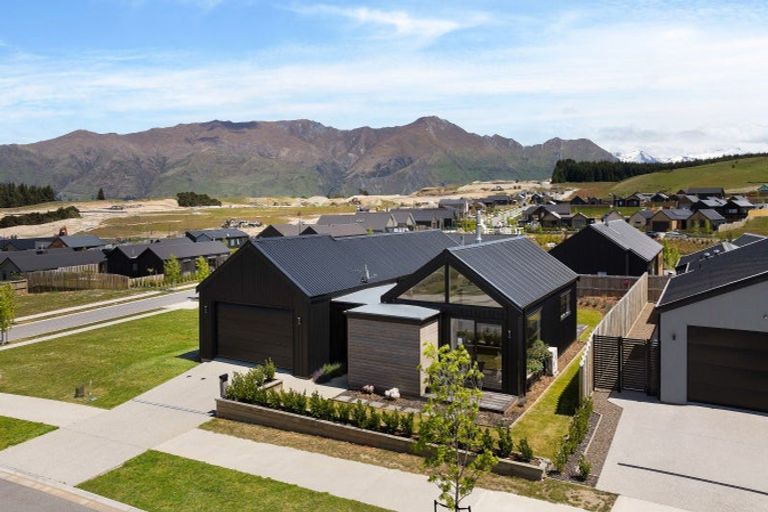 Photo of property in Northlake, 15 Riverslea Road, Wanaka, 9305