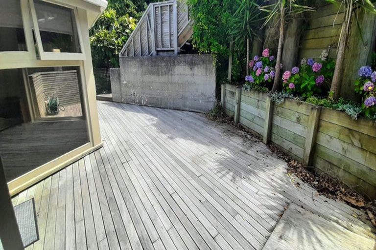 Photo of property in 75a Maida Vale Road, Roseneath, Wellington, 6011