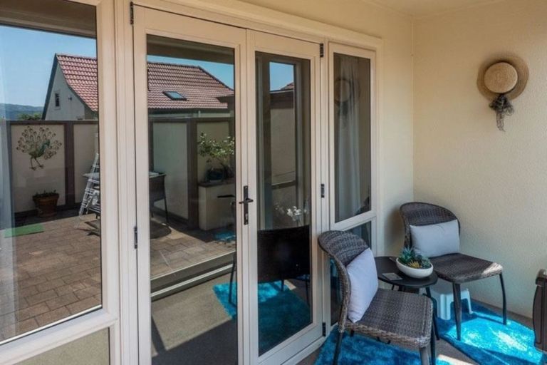 Photo of property in 105a Helston Road, Paparangi, Wellington, 6037