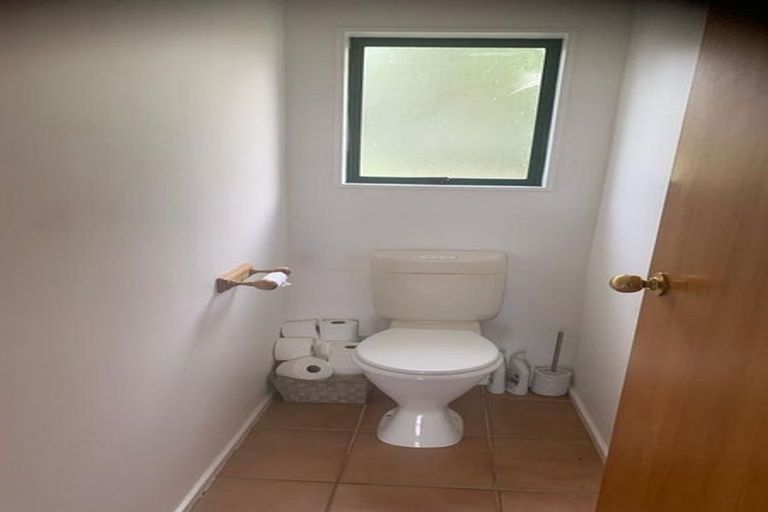 Photo of property in 67 Anzac Road, Waitakere, Auckland, 0816