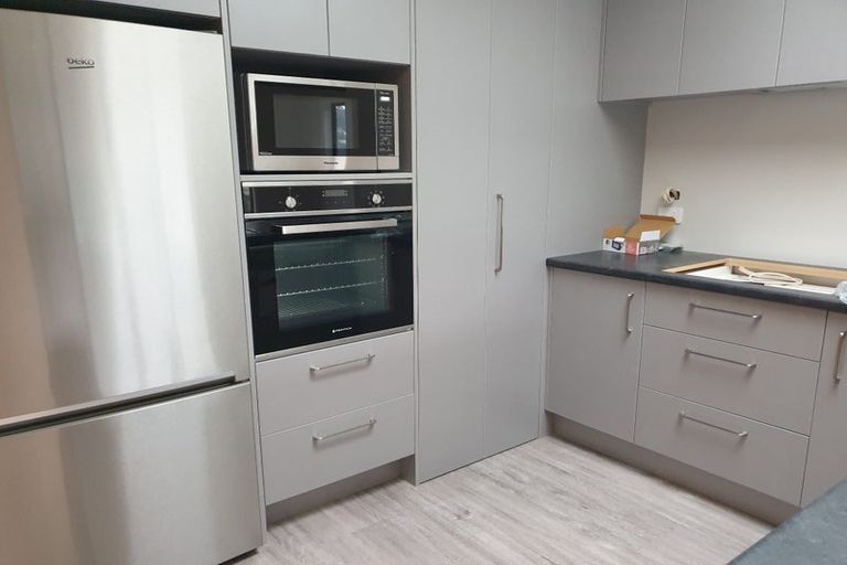 Photo of property in 11 Holborn Drive, Stokes Valley, Lower Hutt, 5019