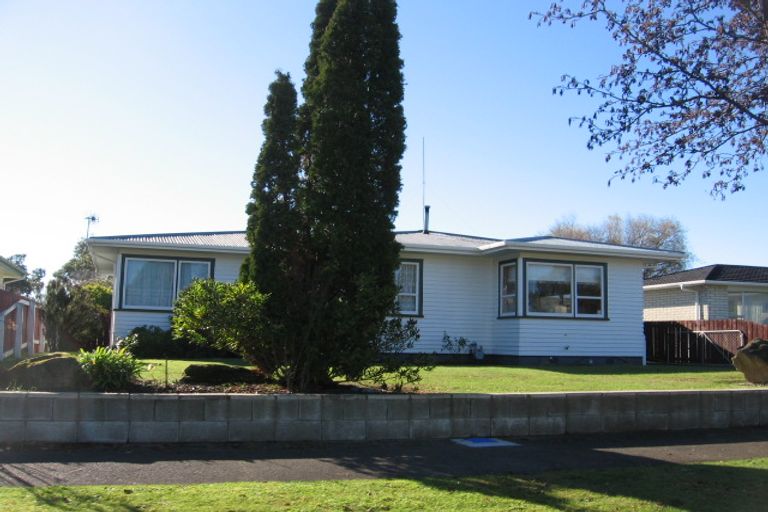 Photo of property in 11 Aspiring Avenue, Milson, Palmerston North, 4414