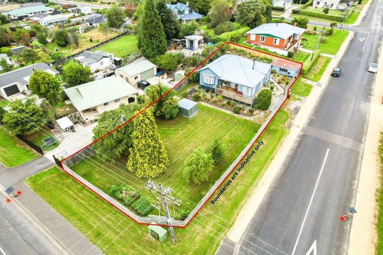 Photo of property in 25 Beach Street, Waikouaiti, 9510