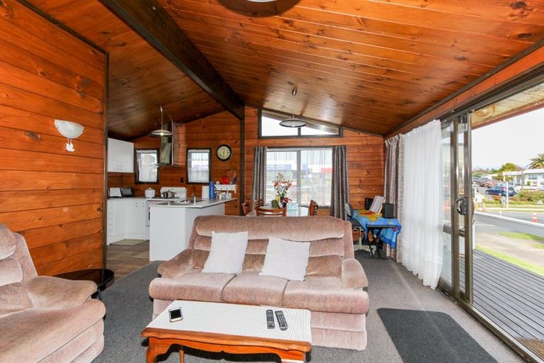 Photo of property in 193b Parklands Avenue, Bell Block, New Plymouth, 4312