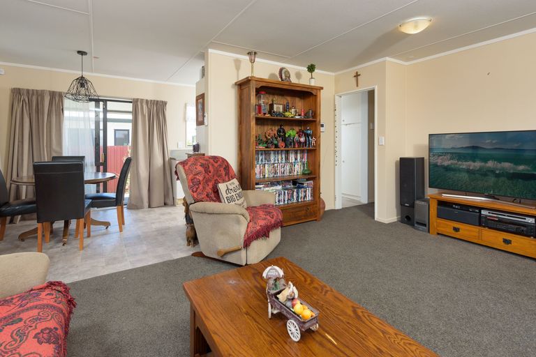 Photo of property in 20a Solomon Street, Brookfield, Tauranga, 3110