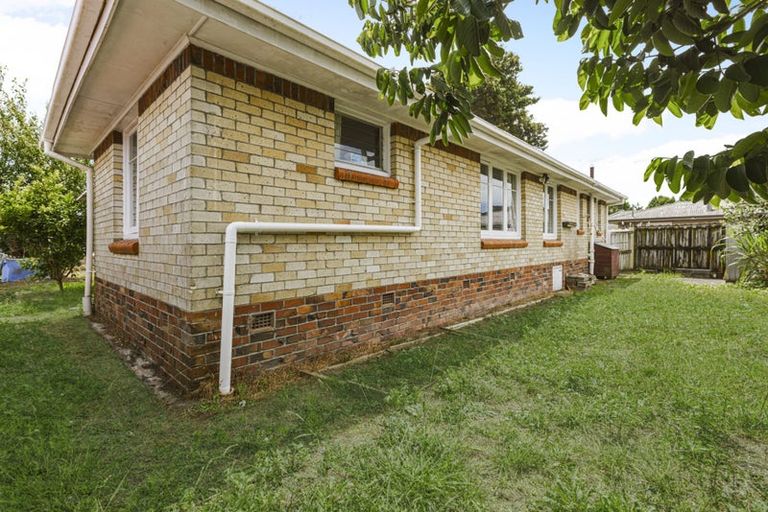 Photo of property in 51 Allenby Road, Papatoetoe, Auckland, 2025