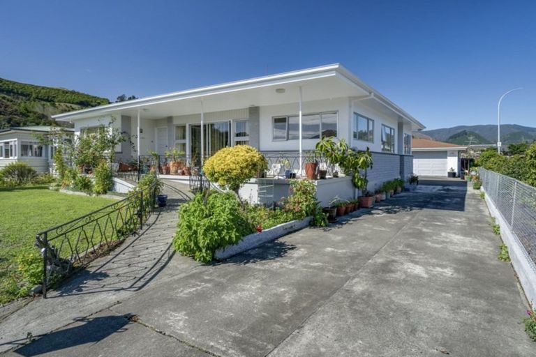 Photo of property in 58 Cambria Street, The Wood, Nelson, 7010