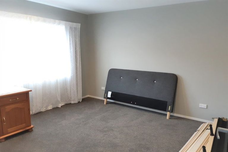 Photo of property in 5 Danden Way, Pukekohe, 2120