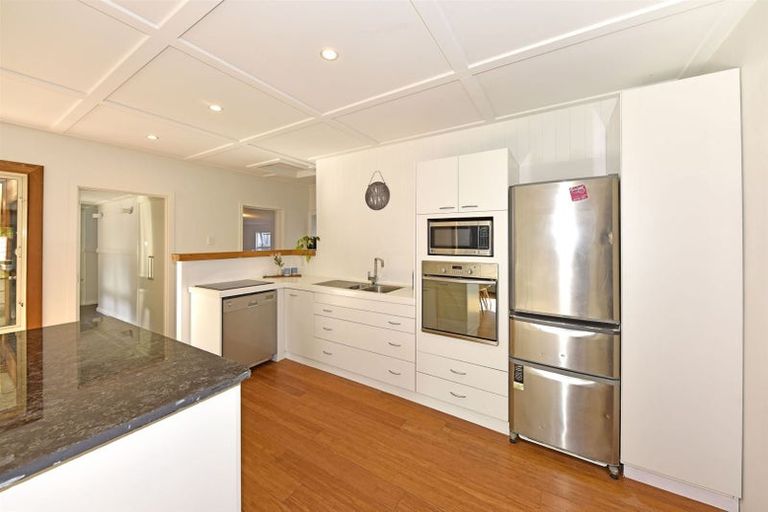 Photo of property in 20 Pine Avenue, Waikuku Beach, 7473