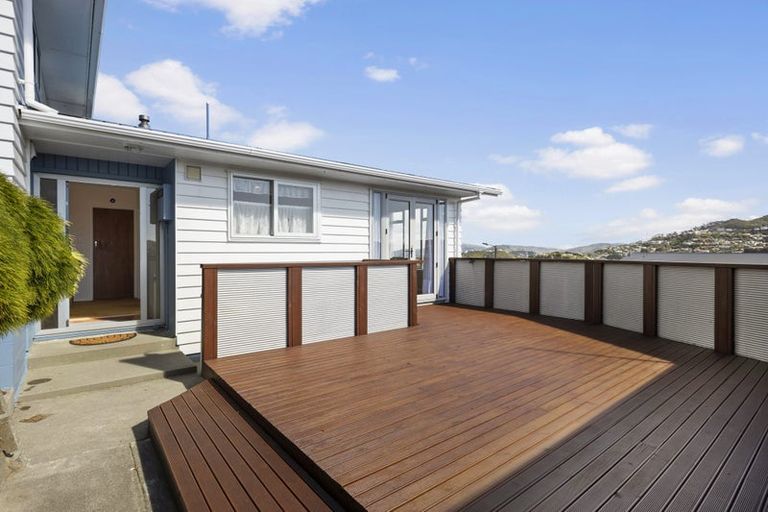 Photo of property in 7 Ceres Crescent, Johnsonville, Wellington, 6037