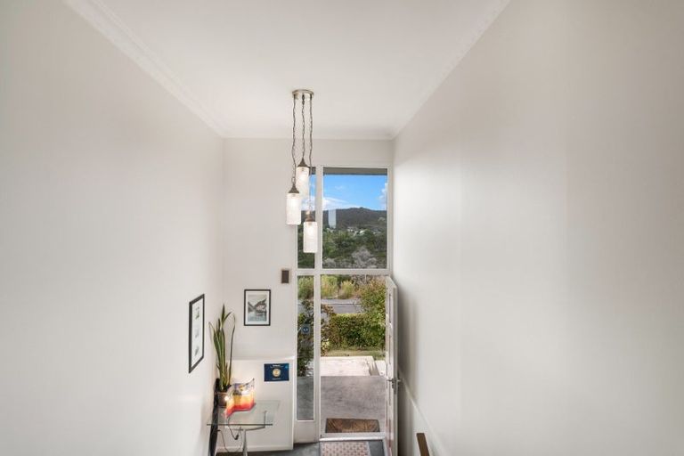 Photo of property in 24 Goffe Drive, Haruru, 0204