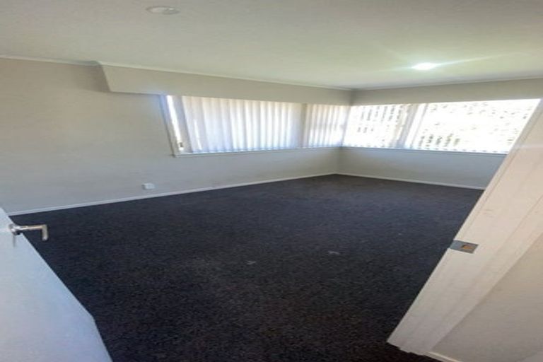 Photo of property in 96 Beaumonts Way, Manurewa, Auckland, 2102