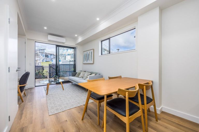 Photo of property in 42b Westgate Drive, Westgate, Auckland, 0614