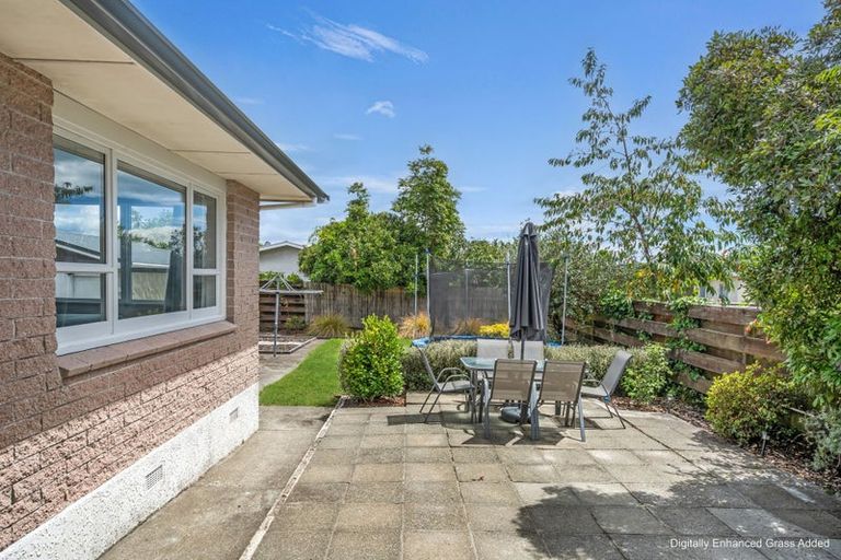 Photo of property in 19 Devon Street, Stoke, Nelson, 7011