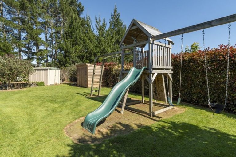 Photo of property in 102 Phillips Drive, Oropi, Tauranga, 3173