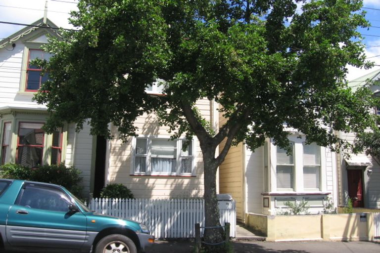 Photo of property in 66 Elizabeth Street, Mount Victoria, Wellington, 6011