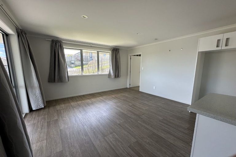 Photo of property in 9 Hayden Way, Welcome Bay, Tauranga, 3112