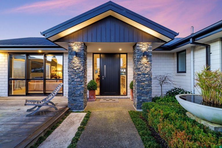 Photo of property in 75 The Esplanade, Pegasus, 7612