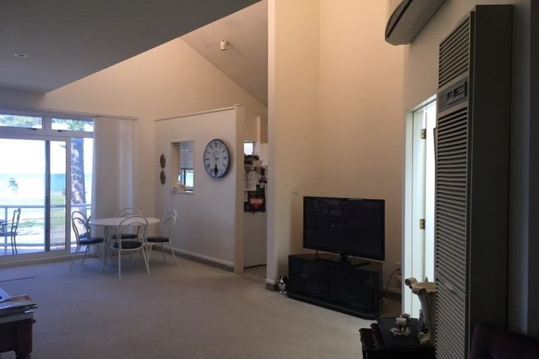 Photo of property in 429 Marine Parade, Napier South, Napier, 4110